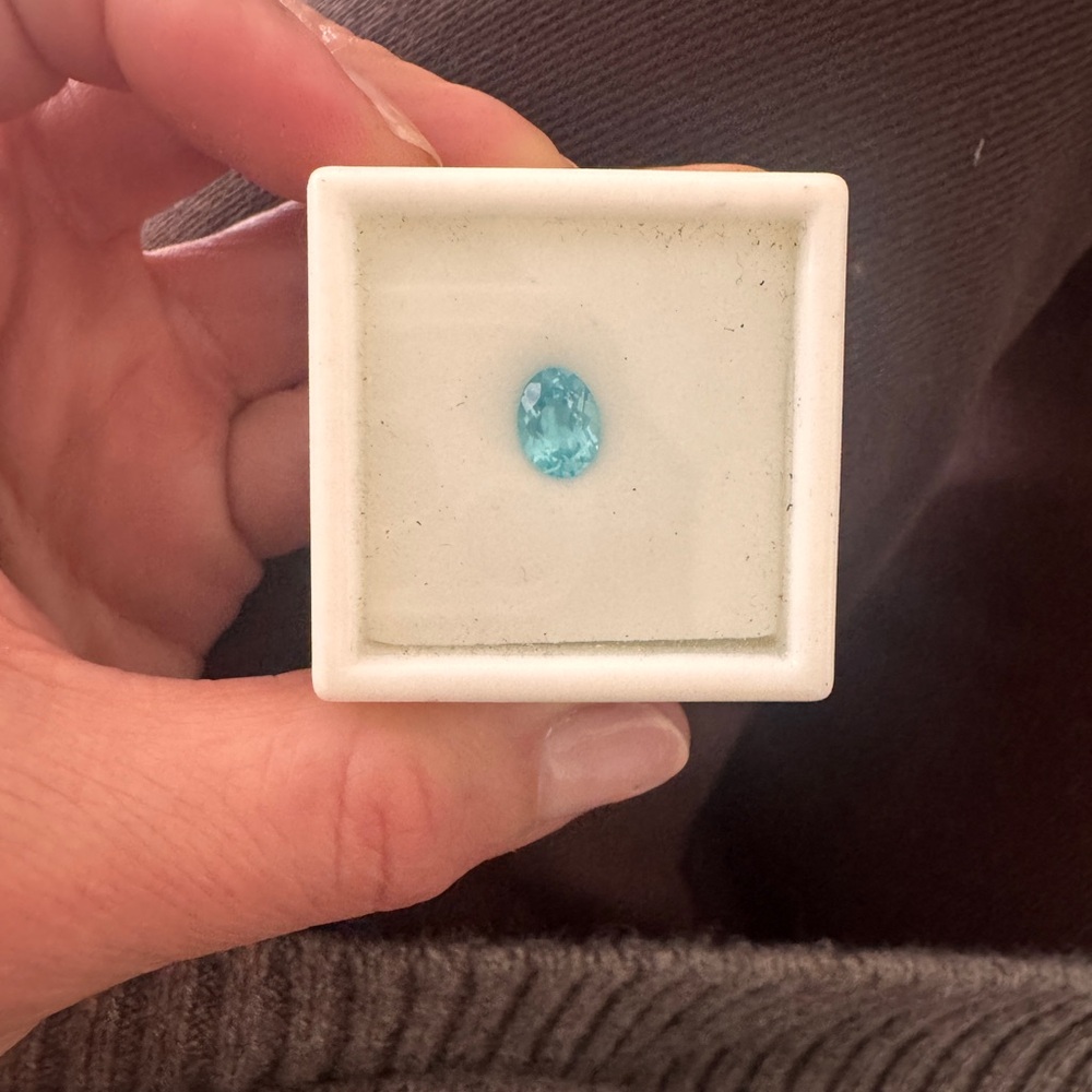 Vivid Blue 8x8MM Oval Apatite for Jewelry
